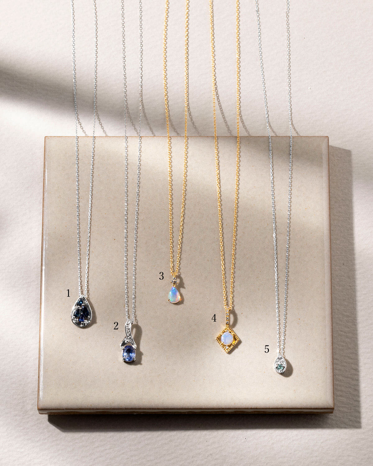 #Silent Depths 静けさと奥行きをまとう神秘の輝き