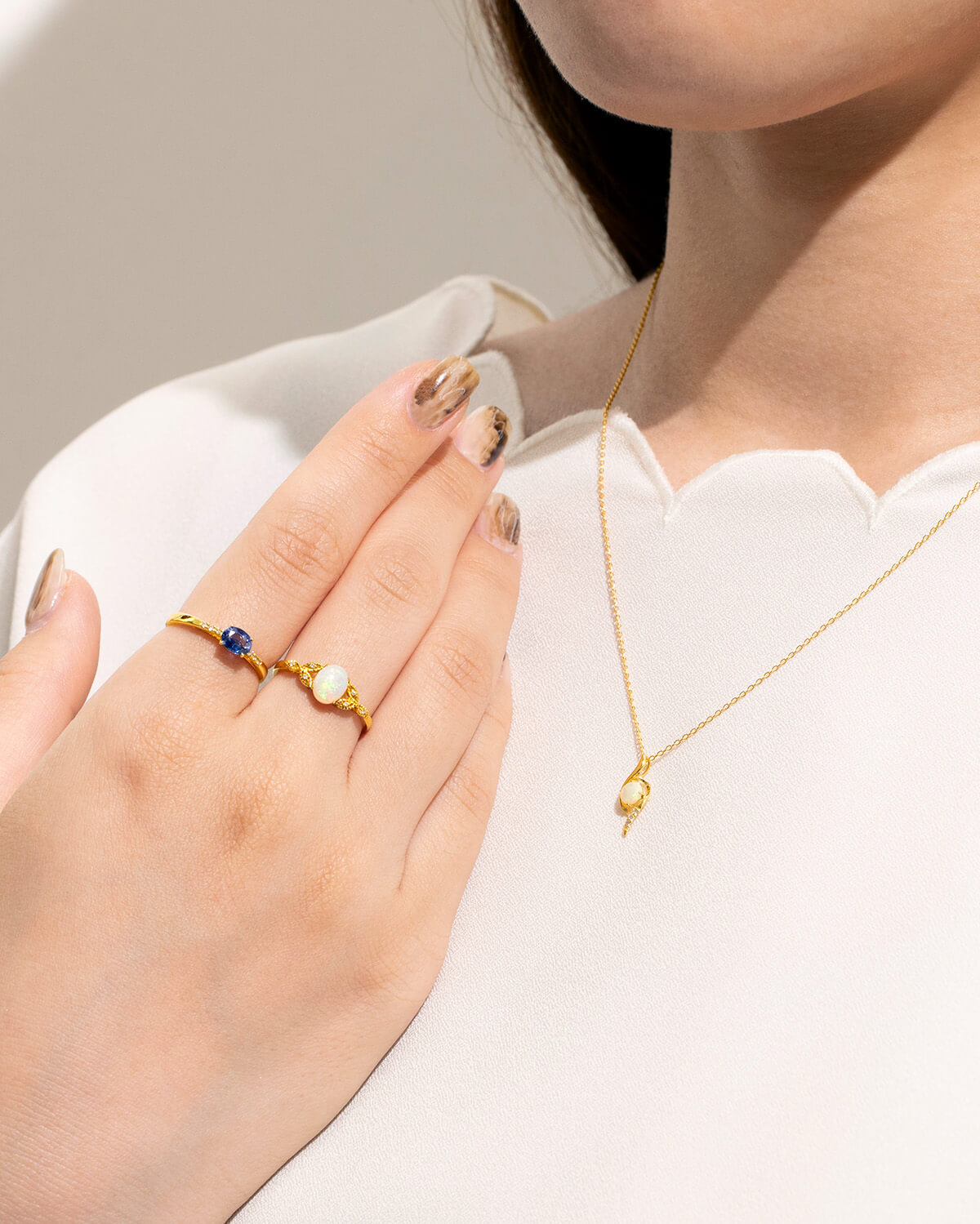 色の組み合わせであなただけの手元に。