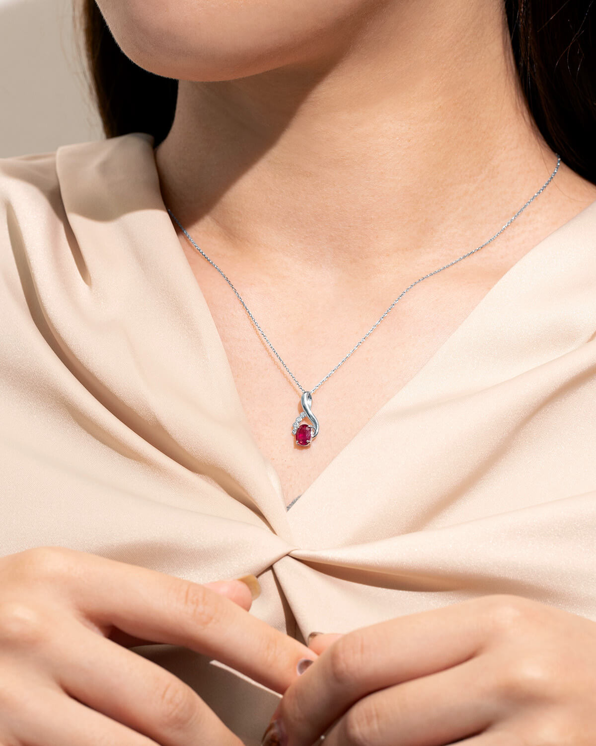 #Soft Allure 愛らしさの中に漂う大人の魅惑