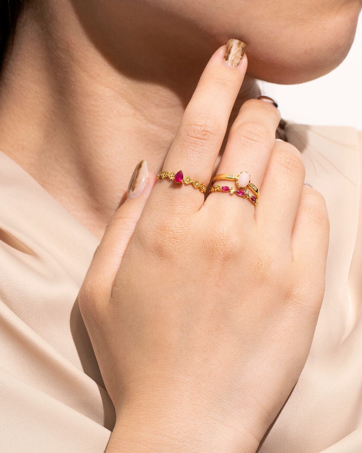 #Soft Allure 愛らしさの中に漂う大人の魅惑