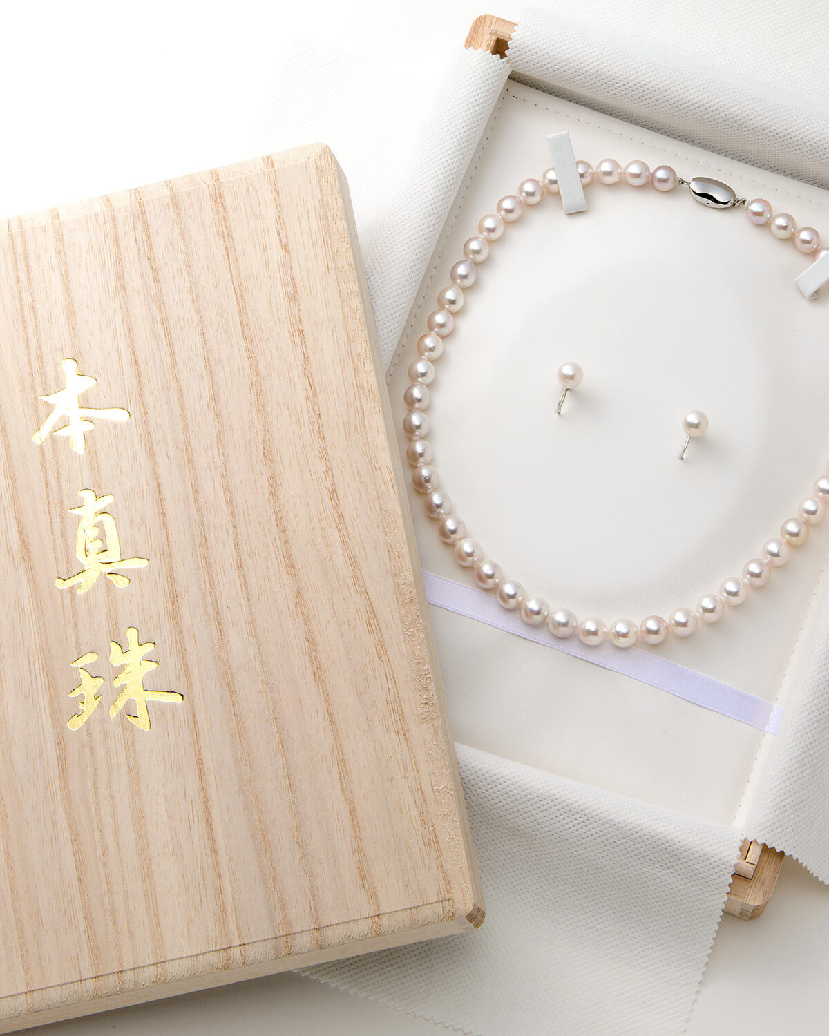 #Proper Care – 真珠を永く美しく保つために